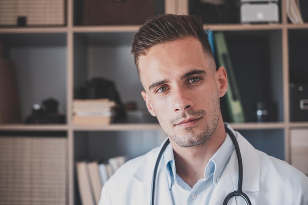 Dr. Pierre Renard